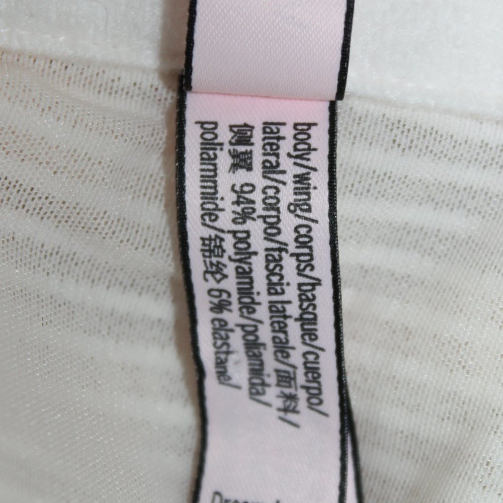 Victoria's Secret Women's 36D Bra - Picture 7 of 8